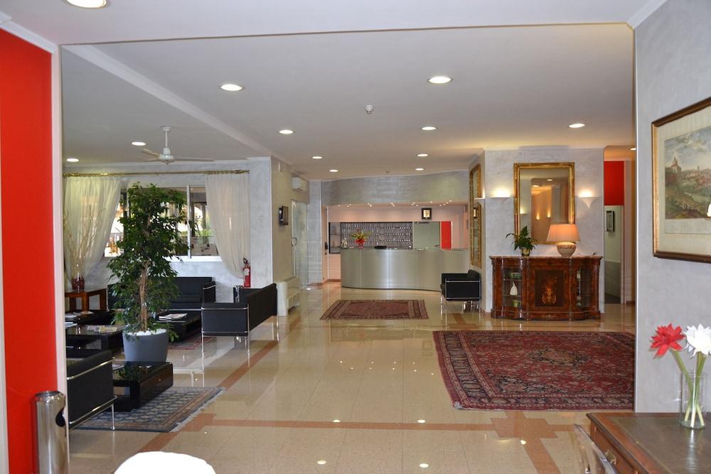 Hotel Marc'Aurelio Roma Esterno foto