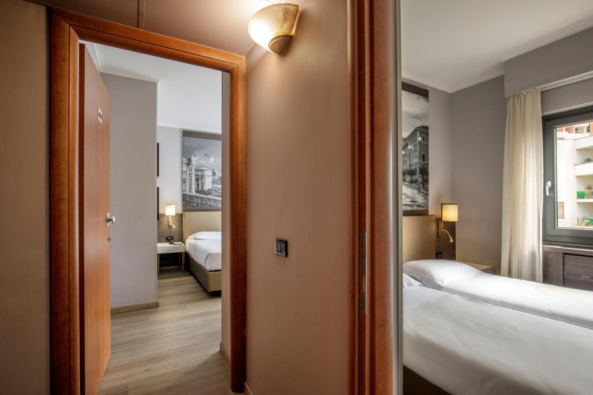 Hotel Marc'Aurelio Roma Esterno foto